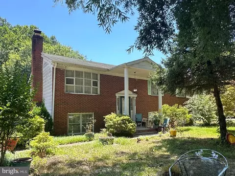 16900 Dorchester Pl, Marlboro, MD 20772