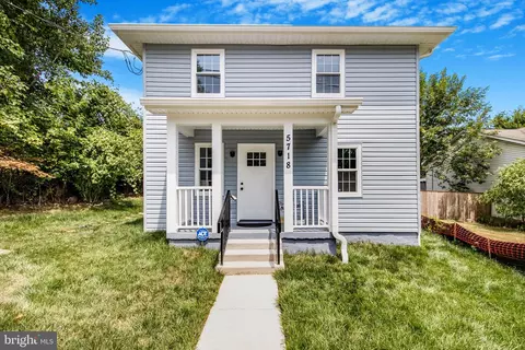 5718 Jefferson Heights Dr, Fairmount Heights, MD 20743