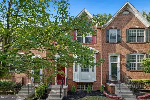 10103 Tulip Tree Dr, Bowie, MD 20721 photo 2