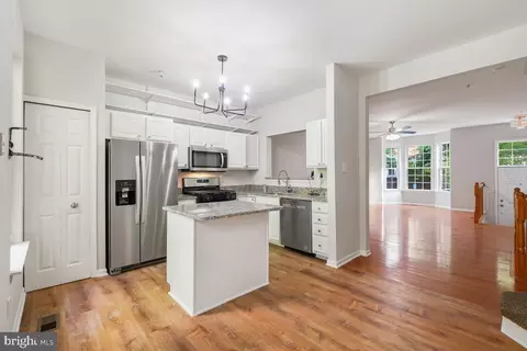 10103 Tulip Tree Dr, Bowie, MD 20721 photo 9
