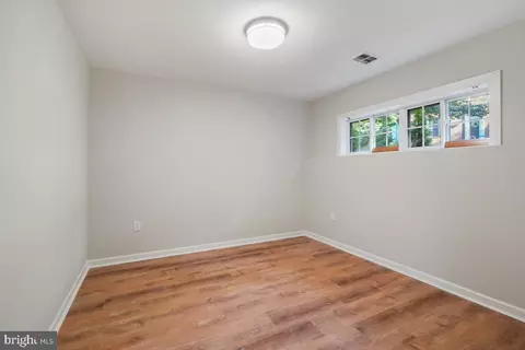 10103 Tulip Tree Dr, Bowie, MD 20721 photo 25
