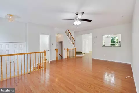 10103 Tulip Tree Dr, Bowie, MD 20721 photo 5