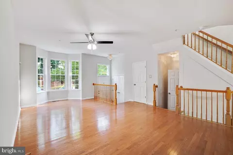 10103 Tulip Tree Dr, Bowie, MD 20721 photo 6