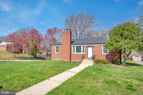 3800 Portal Ave, Temple Hills, MD 20748