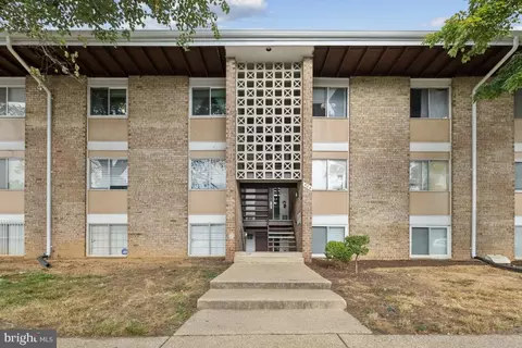 564 Wilson Bridge Dr #6765 D-1, Oxon Hill, MD 20745