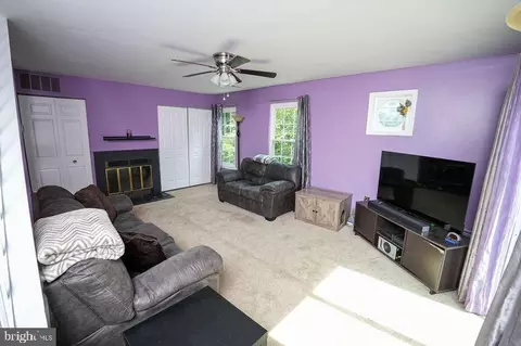 6972 Mayfair Ter, Laurel, MD 20707 photo 10