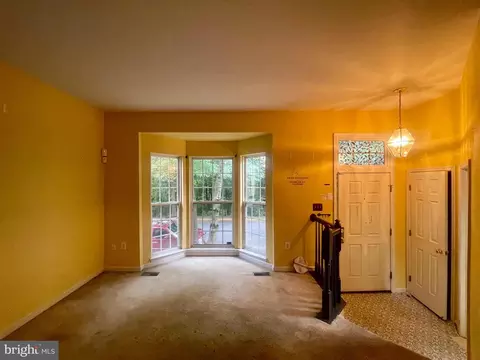 Living - 9609 Tulip Tree Dr, Bowie, MD 20721 photo 1 of 2