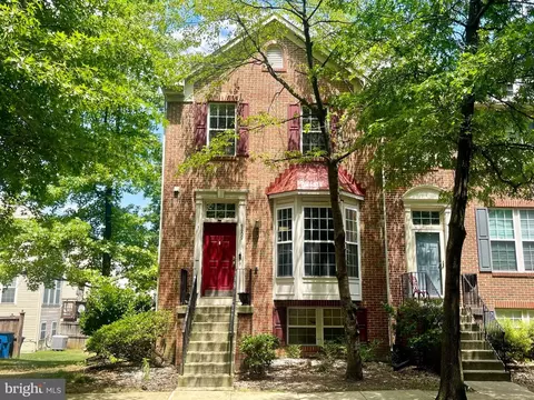 9609 Tulip Tree Dr, Bowie, MD 20721
