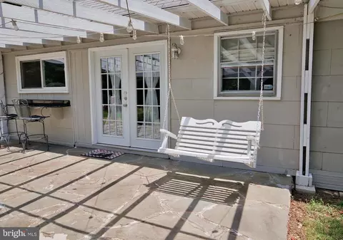 Exterior - 1518 Perrell Ln, Bowie, MD 20716 photo 4 of 7