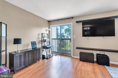 6210 Cedar Post Dr, District Heights, MD 20747 photo 11