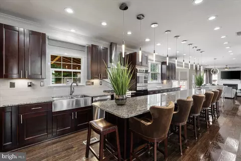 1313 Accokeek Landing Dr, Accokeek, MD 20607