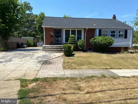 6610 Lamont Dr, New Carrollton, MD 20784