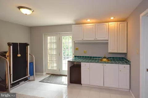 10513 Foxlake Dr, Bowie, MD 20721 photo 40
