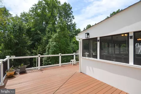 10513 Foxlake Dr, Bowie, MD 20721 photo 48