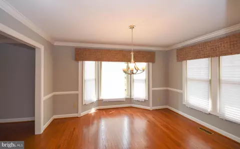 10513 Foxlake Dr, Bowie, MD 20721 photo 11