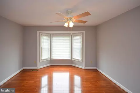 10513 Foxlake Dr, Bowie, MD 20721 photo 28