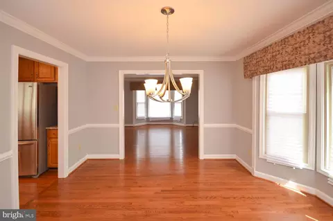 10513 Foxlake Dr, Bowie, MD 20721 photo 10