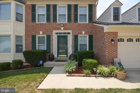 10513 Foxlake Dr, Bowie, MD 20721 photo 3
