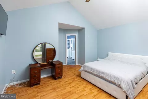 Bedroom - 14303 Greenview Dr, Laurel, MD 20708 photo 1 of 2