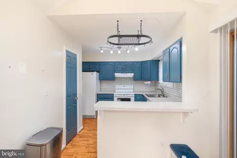 Kitchen - 14303 Greenview Dr, Laurel, MD 20708 photo 2 of 2