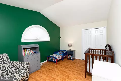 Bedroom - 14303 Greenview Dr, Laurel, MD 20708 photo 2 of 2