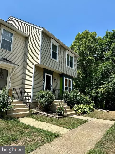 14539 London Ln, Bowie, MD 20715