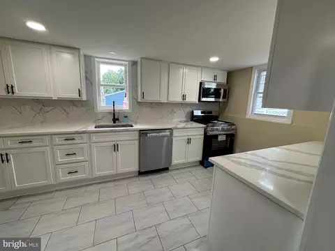 3106 Brightseat Rd, Hyattsville, MD 20785