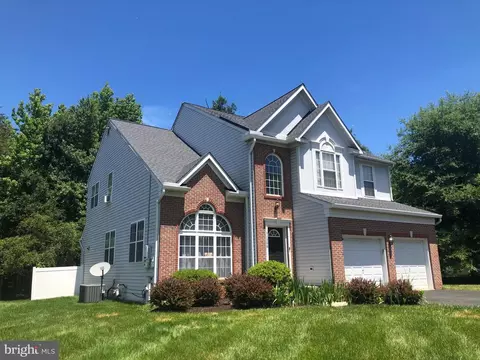 11206 Lanette Ln, Glenn Dale, MD 20769