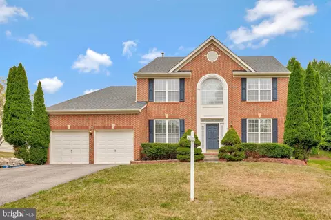 7104 Purple Avens Ave, Marlboro, MD 20772