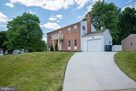 10900 Elon Dr, Bowie, MD 20720