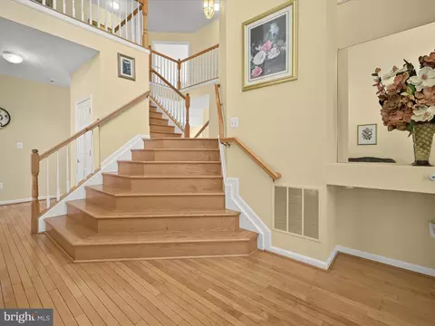 6321 Kinsey Ter, Lanham, MD 20706 photo 2