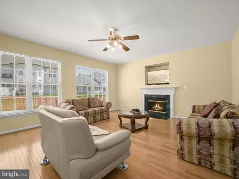 6321 Kinsey Ter, Lanham, MD 20706 photo 9