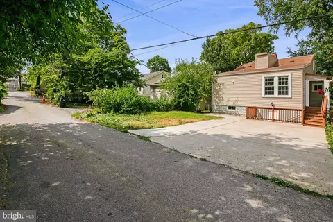 Exterior - 3309 Otis St, Mount Rainier, MD 20712 photo 9 of 9