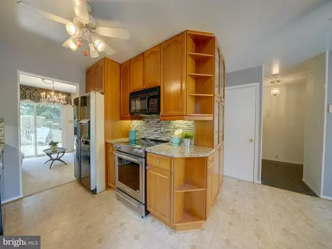 16006 Kent Rd, Laurel, MD 20707 photo 10
