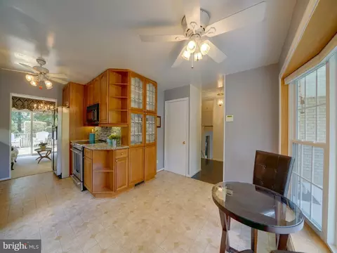 16006 Kent Rd, Laurel, MD 20707 photo 5