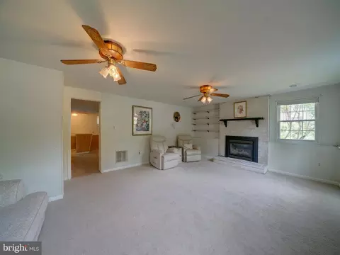 16006 Kent Rd, Laurel, MD 20707 photo 39