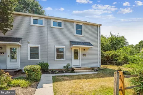 24 M Ridge Rd, Greenbelt, MD 20770
