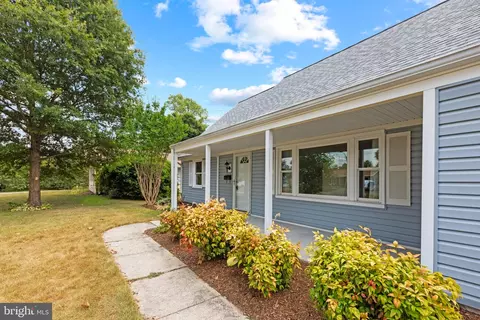 12115 Mackell Ln, Bowie, MD 20715