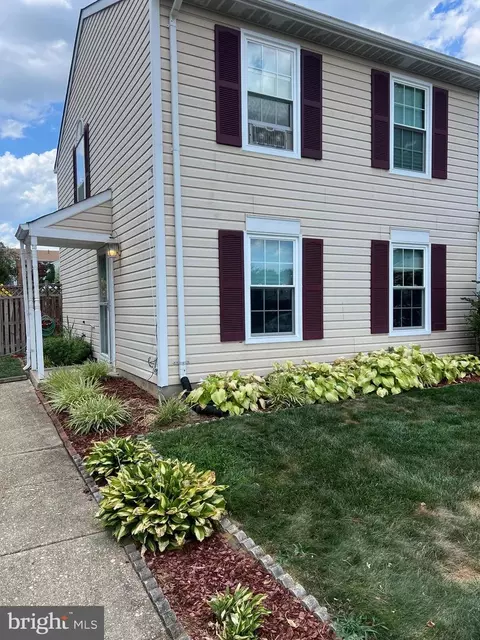 11261 Joyceton Dr, Marlboro, MD 20774
