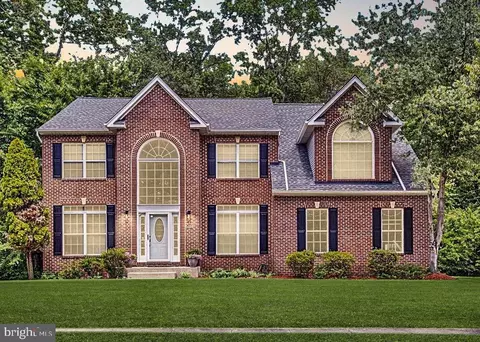 14200 Dunwood Valley Dr, Bowie, MD 20721