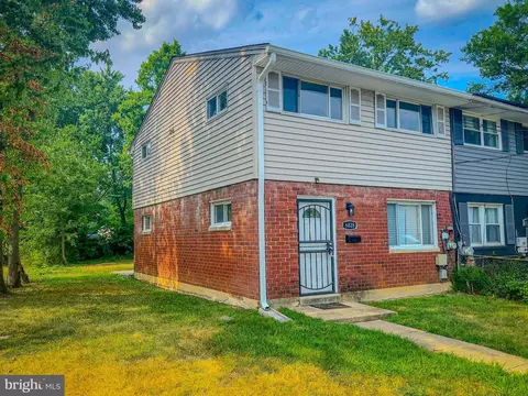 6828 Flagstaff St, Hyattsville, MD 20785