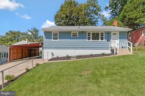 9502 50th Pl, College Park, MD 20740