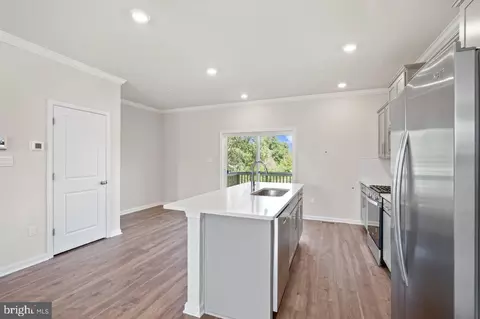 7522 Daybreak Dr, Brandywine, MD 20613 photo 18