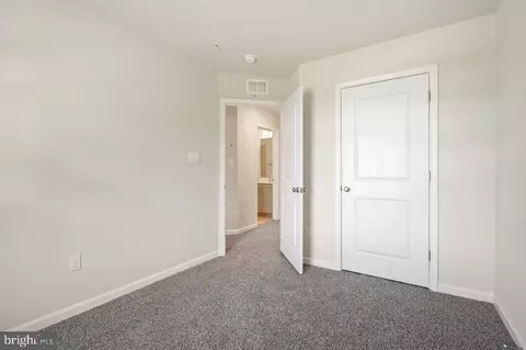7522 Daybreak Dr, Brandywine, MD 20613 photo 4