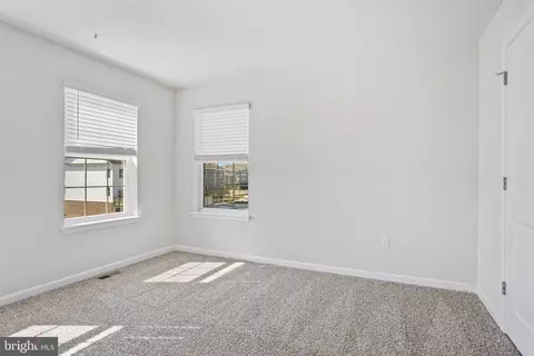 7524 Daybreak Dr, Brandywine, MD 20613 photo 3