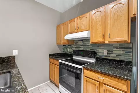 309 Sandy Spring Rd, Laurel, MD 20707 photo 7