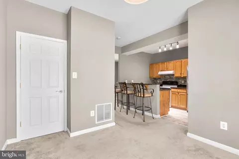 309 Sandy Spring Rd, Laurel, MD 20707 photo 6