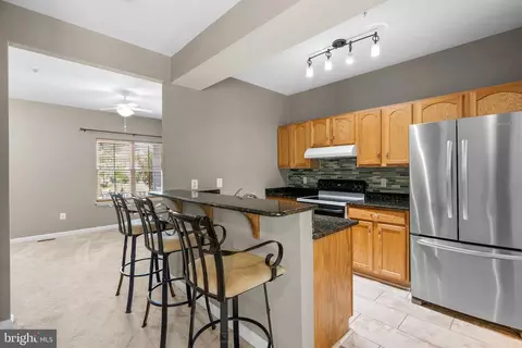 309 Sandy Spring Rd, Laurel, MD 20707 photo 5