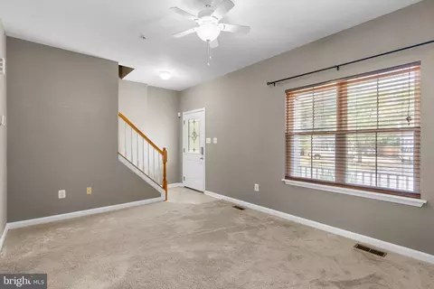 309 Sandy Spring Rd, Laurel, MD 20707 photo 2