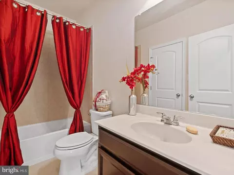 Bath - 9203 Eason St, Lanham, MD 20706 photo 6 of 6